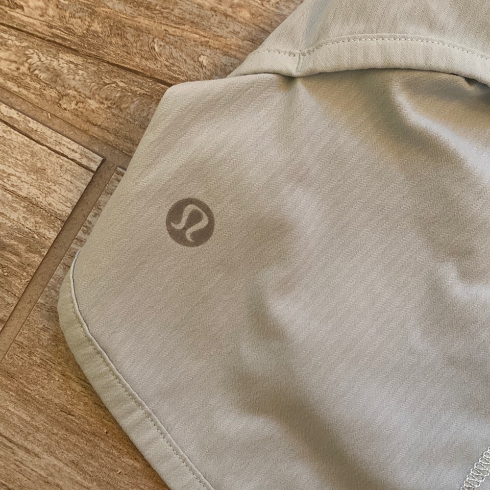 Lululemon speed up low rise lined shorts